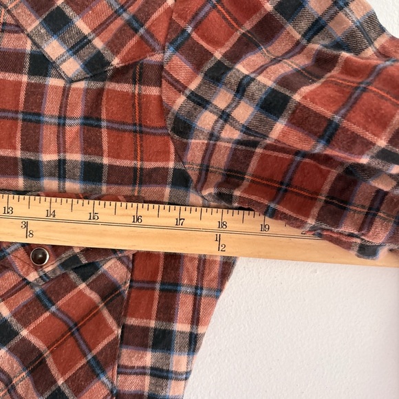 Vintage WRANGLER pearl snap flannel orange brown size SMALL made in usa western - Picture 6 of 7